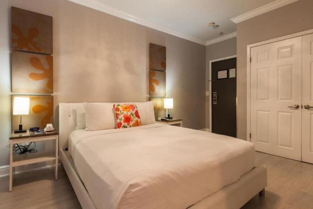 Odyssey Of South Beach Apart Hotel Miami Beach Bagian luar foto