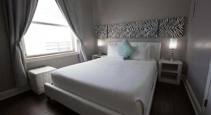 Odyssey Of South Beach Apart Hotel Miami Beach Bagian luar foto