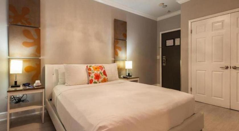 Odyssey Of South Beach Apart Hotel Miami Beach Bagian luar foto